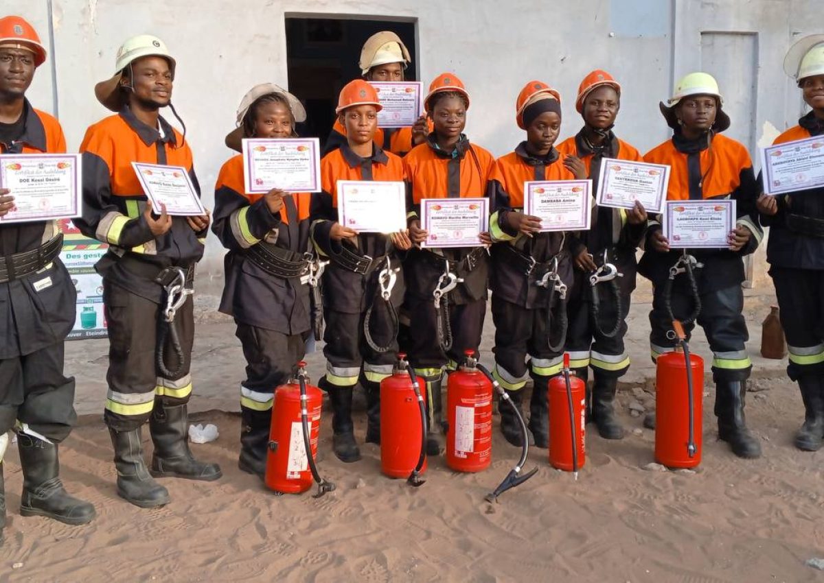 photo_5400240283557427633_y