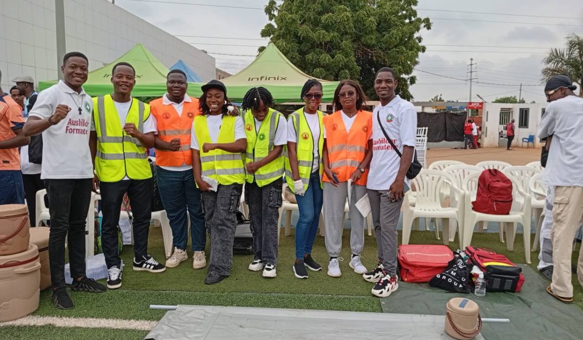 photo_5400240283557427639_y